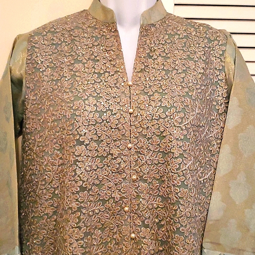 New Bushra Wahid Designer Embroidered Kurta